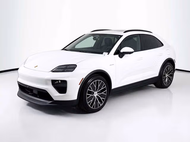 Used 2026 Porsche Macan Base with VIN WP1AD2XA6TL075285 for sale in Glendale, AZ