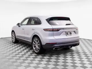2023 Porsche Cayenne Base - Photo 21