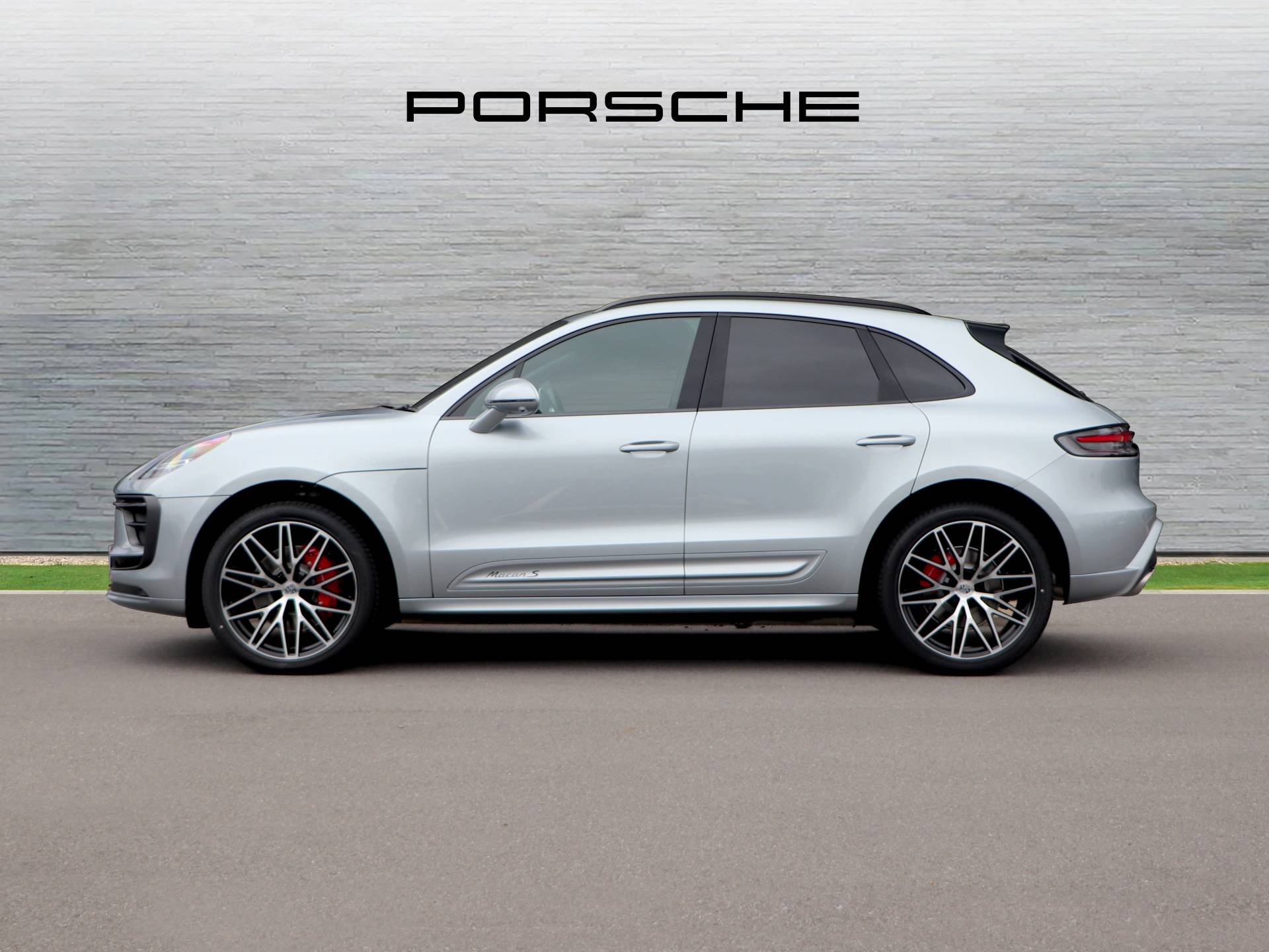 Macan S, photo 2 of 36