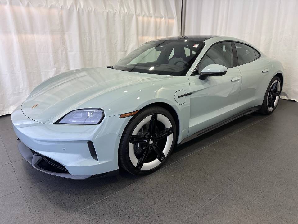 2025 Porsche Taycan