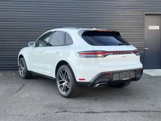 2026 Porsche Macan T - Photo 21