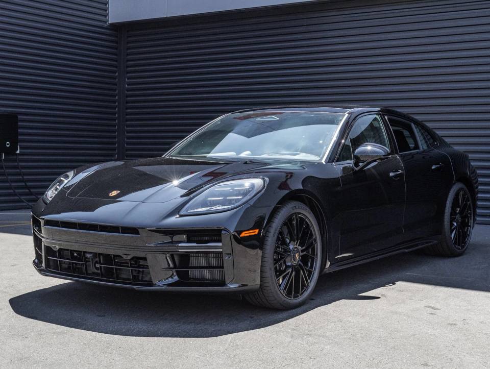 2026 Porsche Panamera