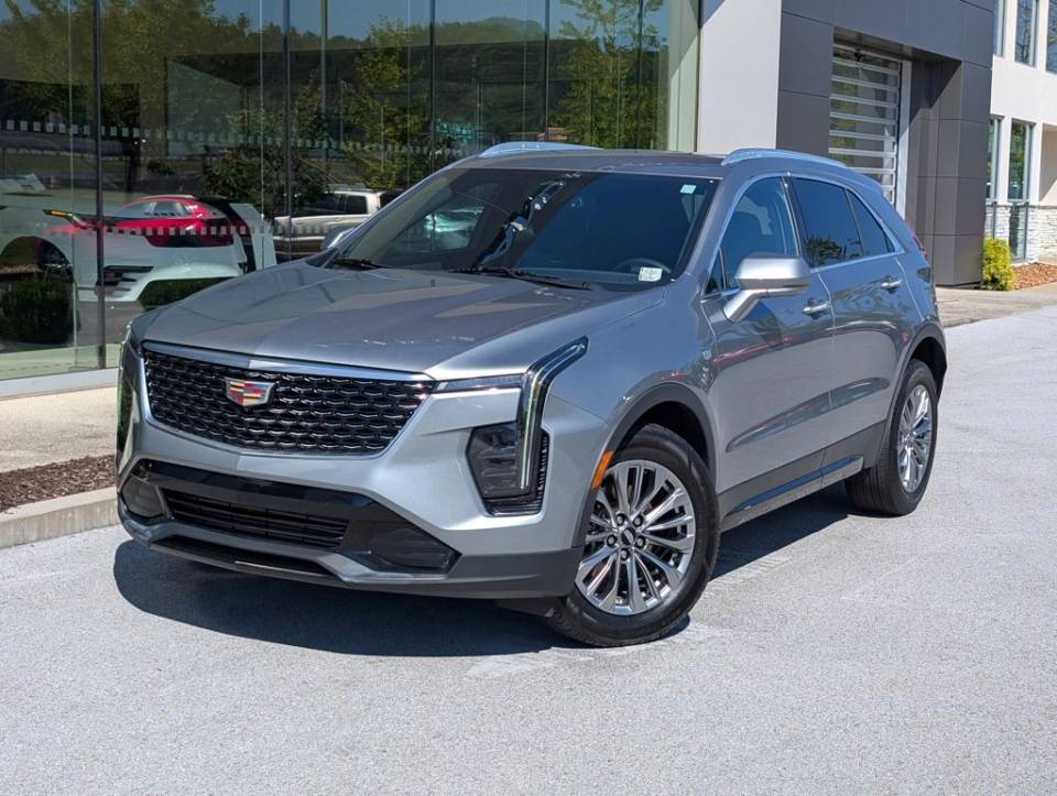2025 Cadillac XT4 Premium Luxury