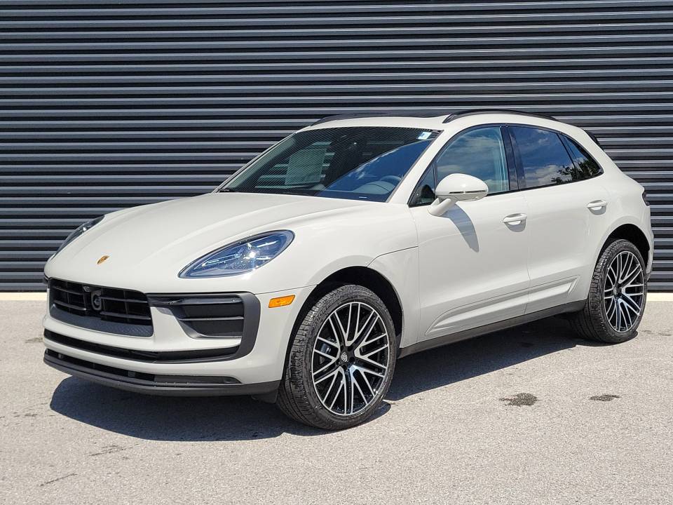 2026 Porsche Macan