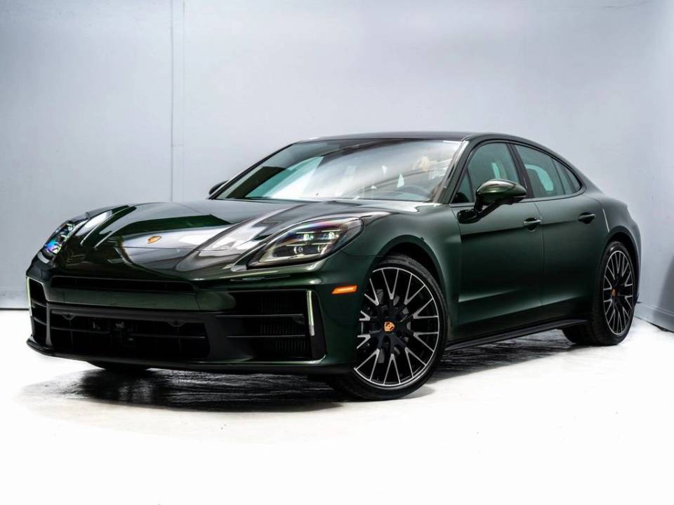 2026 Porsche Panamera