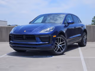 2026 Porsche Macan T's photo
