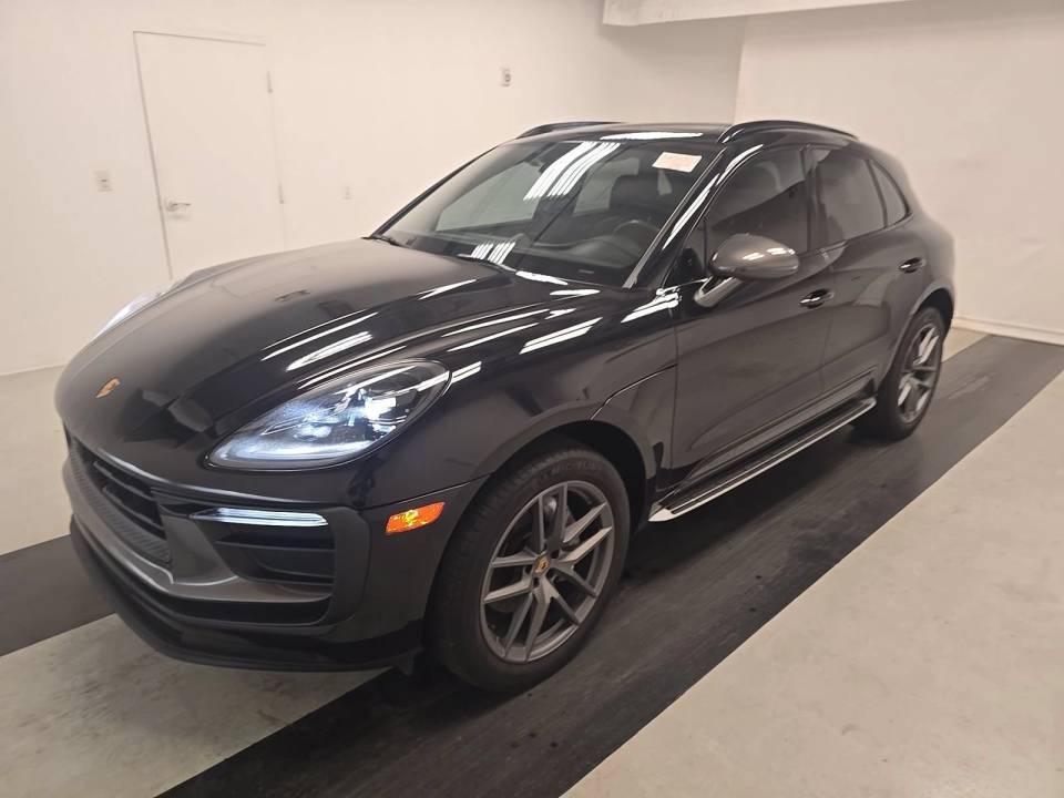 2023 Porsche Macan