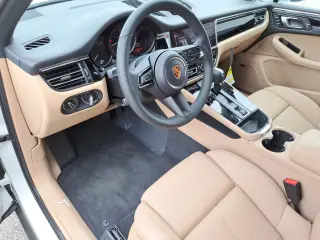 2026 Porsche Macan Base - Photo 29