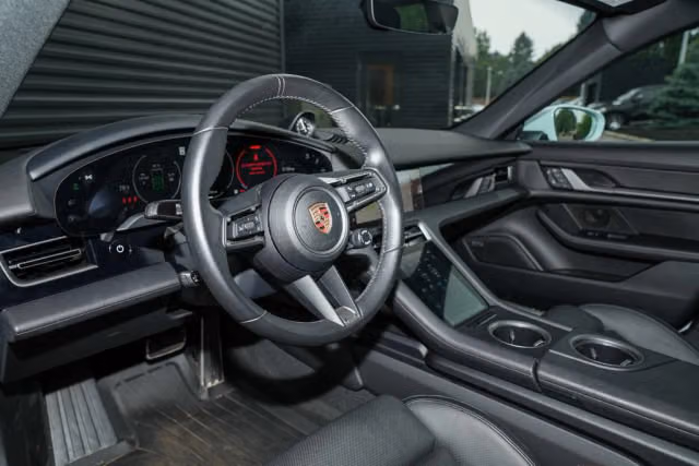 2025 Porsche Taycan S - Photo 26