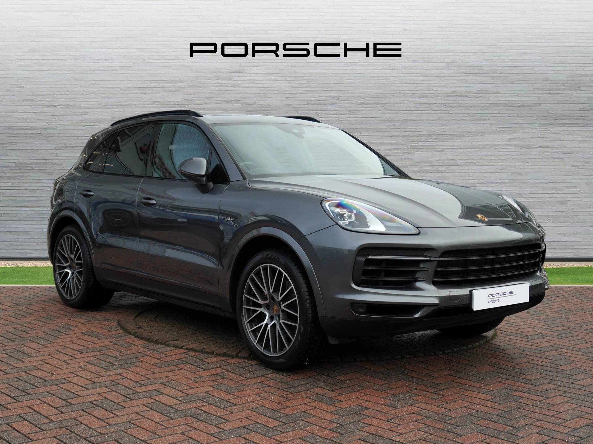 Cayenne E-Hybrid, photo 1 of 51