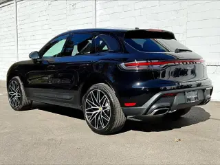 2026 Porsche Macan T - Photo 21