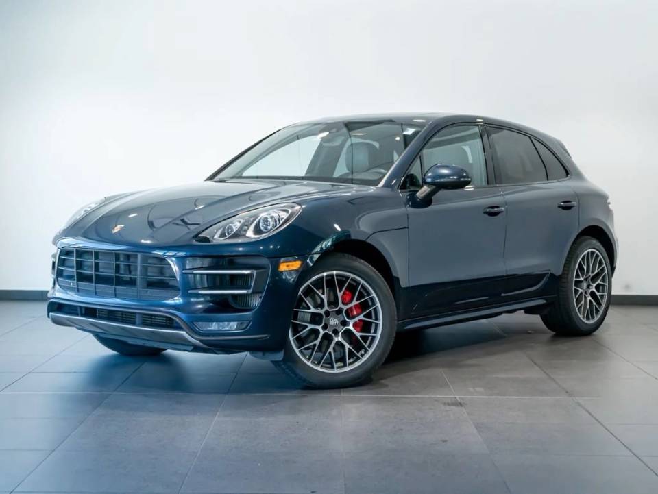2015 Porsche Macan Turbo