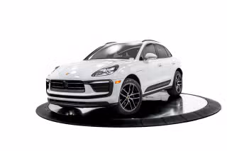 2023 Porsche Macan's photo