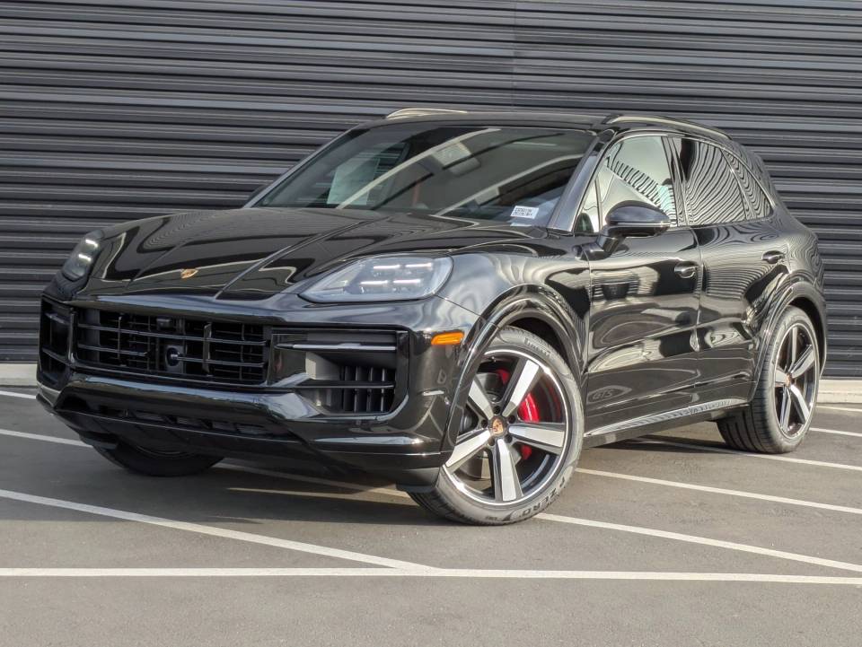2026 Porsche Cayenne GTS