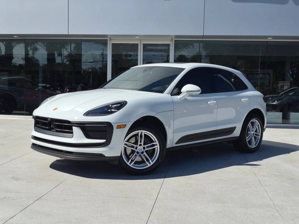 2023 Porsche Macan