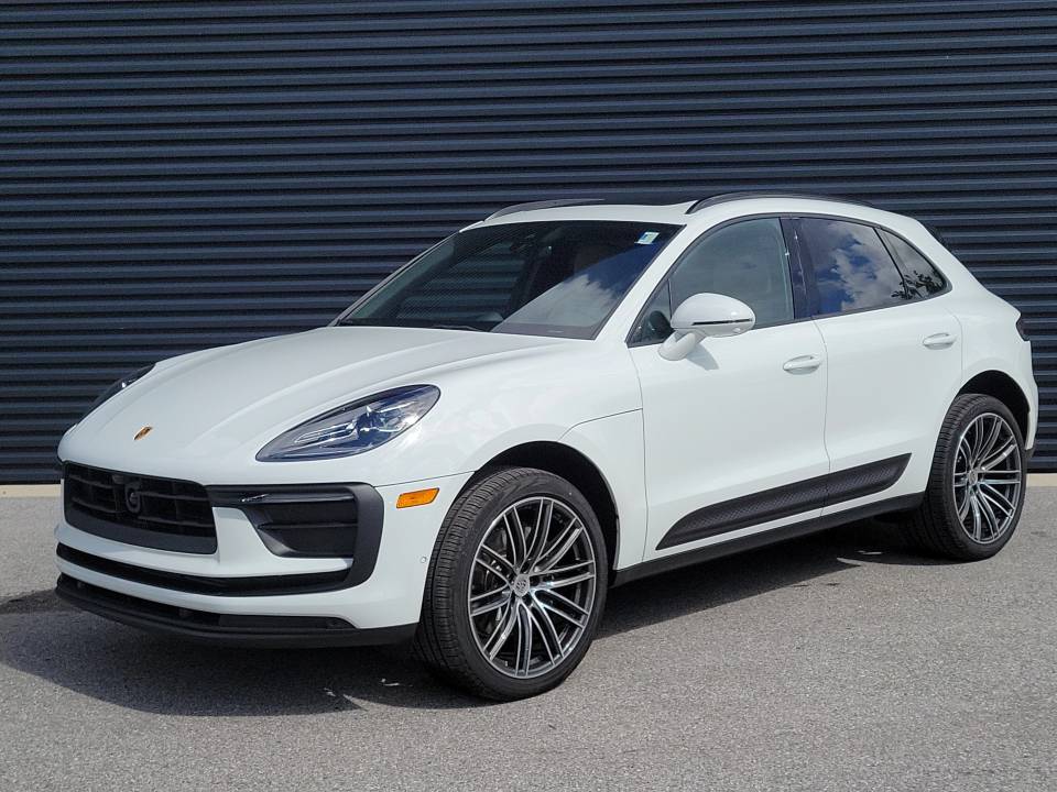 2026 Porsche Macan