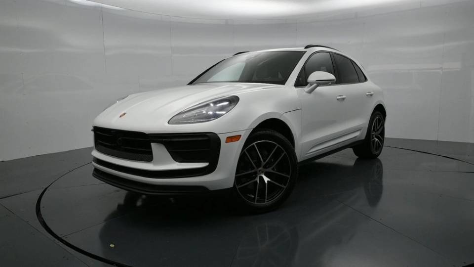 2026 Porsche Macan