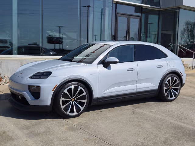 Used 2025 Porsche Macan Base with VIN WP1AA2XA4SL001855 for sale in Tulsa, OK
