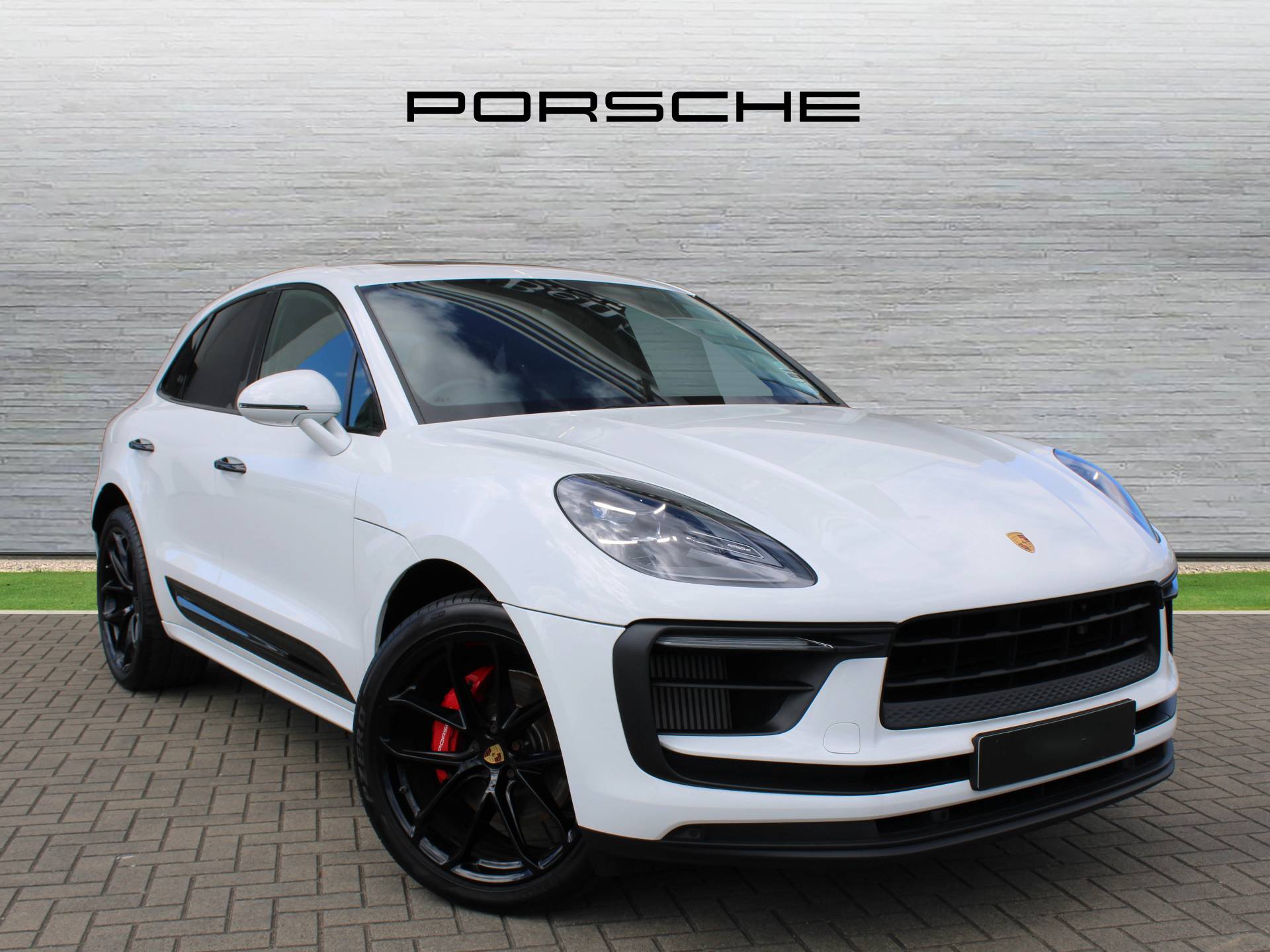 Macan S, photo 1 of 25