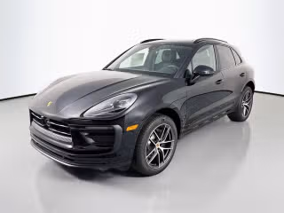 2026 Porsche Macan's photo