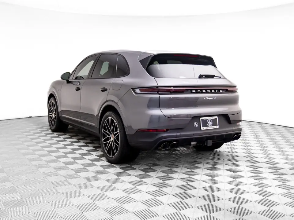 2026 Porsche Cayenne E-Hybrid - Photo 23