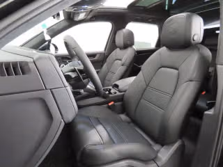2026 Porsche Cayenne GTS - Photo 33