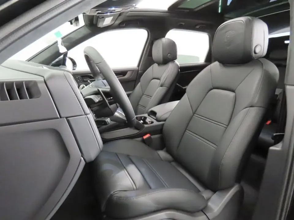 2026 Porsche Cayenne GTS - Photo 39