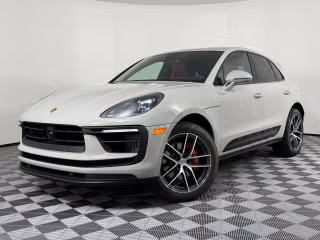 2026 Porsche Macan S's photo