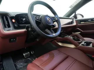 2025 Porsche Cayenne Coup S E-Hybrid - Photo 29