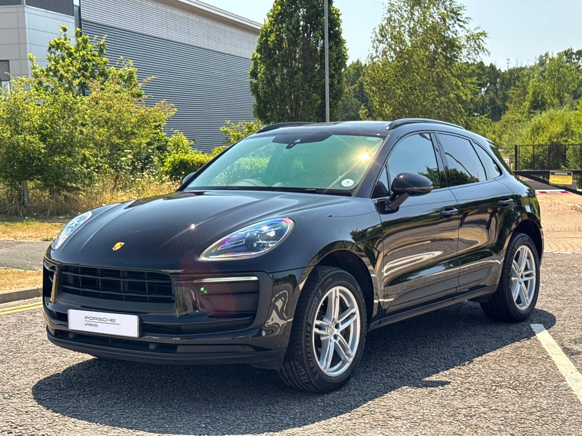 Macan, photo 31 of 31