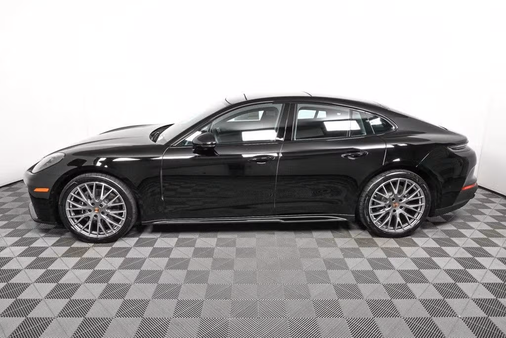 2026 Porsche Panamera Base - Photo 12