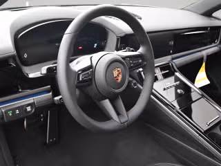 2025 Porsche Panamera Base - Photo 25