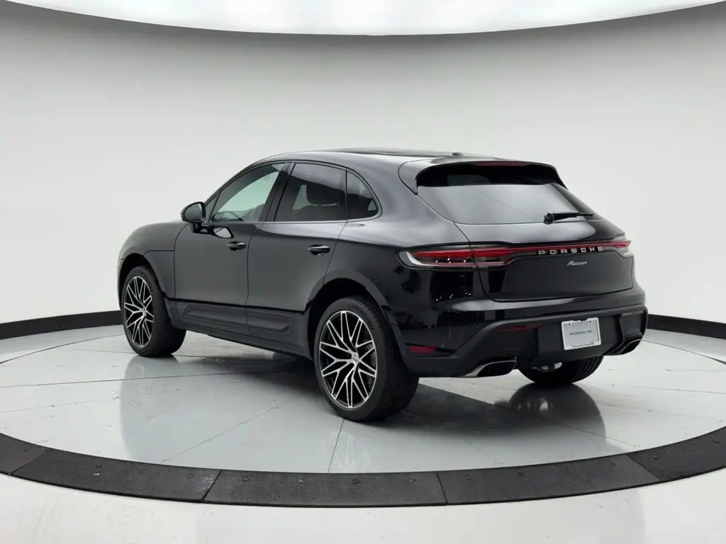 2026 Porsche Macan Base - Photo 24