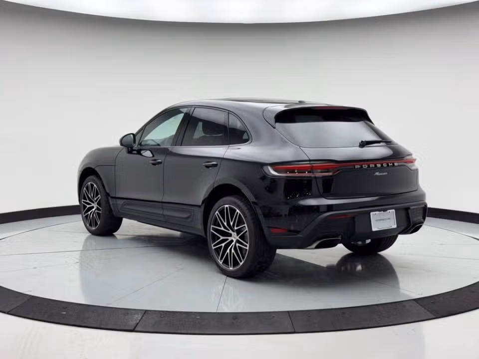 2026 Porsche Macan Base - Photo 19