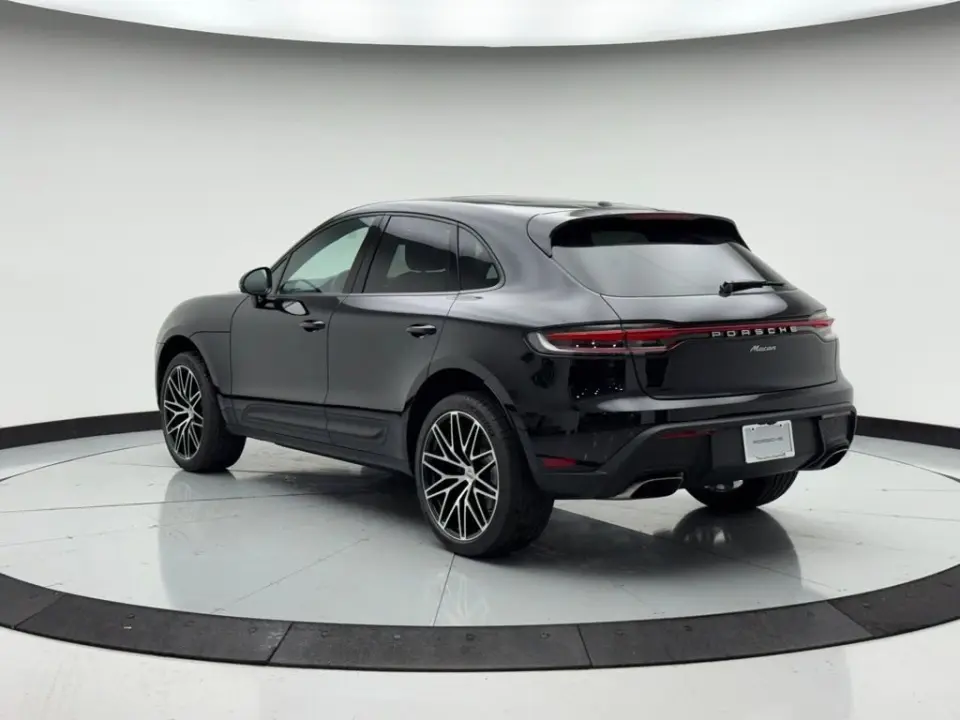 2026 Porsche Macan Base - Photo 23