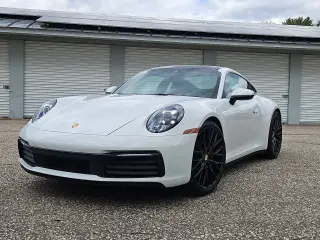 2022 Porsche 911 - Photo 5