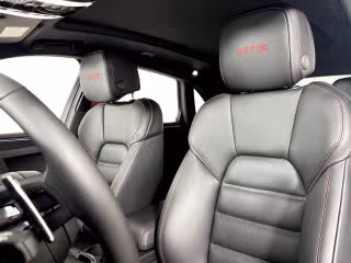 2026 Porsche Macan GTS - Photo 33