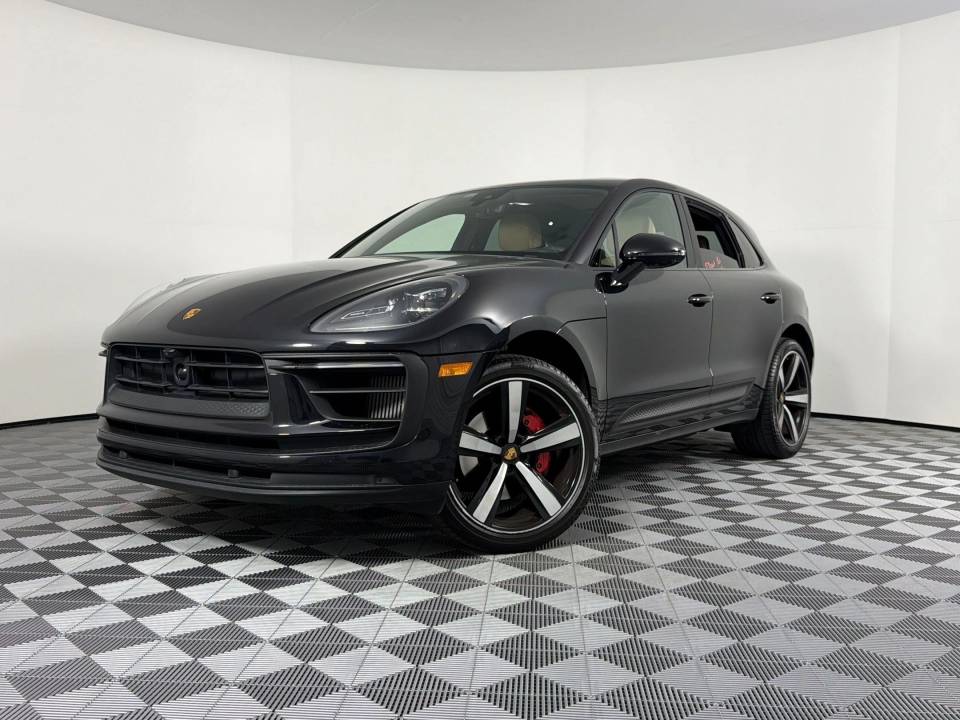 2024 Porsche Macan S