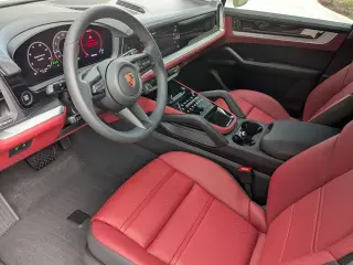 2026 Porsche Cayenne Base - Photo 29
