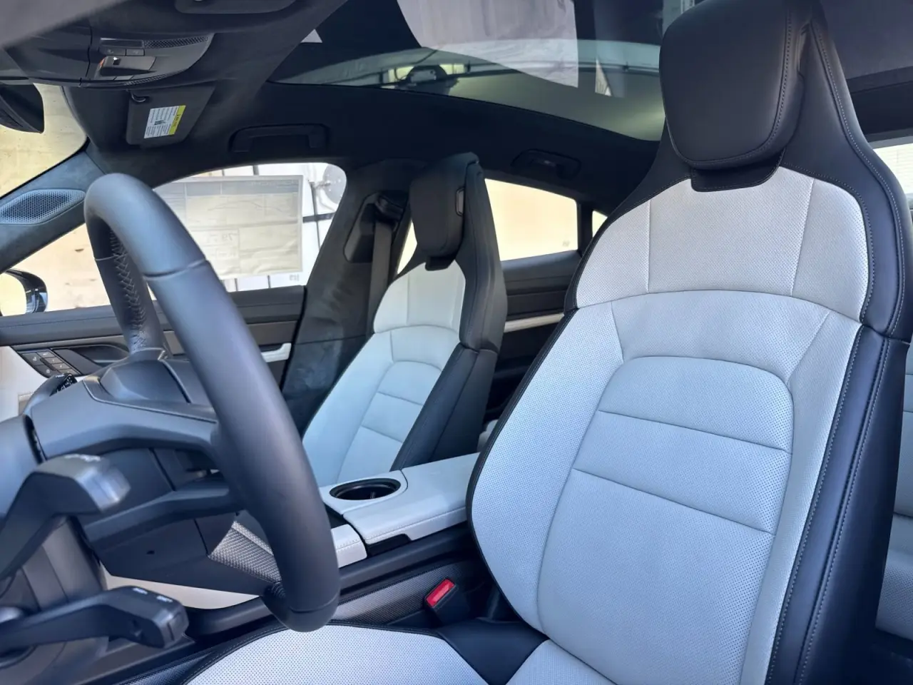 2026 Porsche Taycan Turbo S - Photo 40