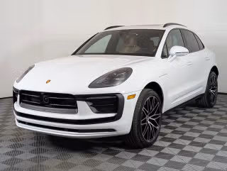 2026 Porsche Macan's photo