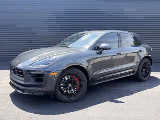 2023 Porsche Macan GTS's photo
