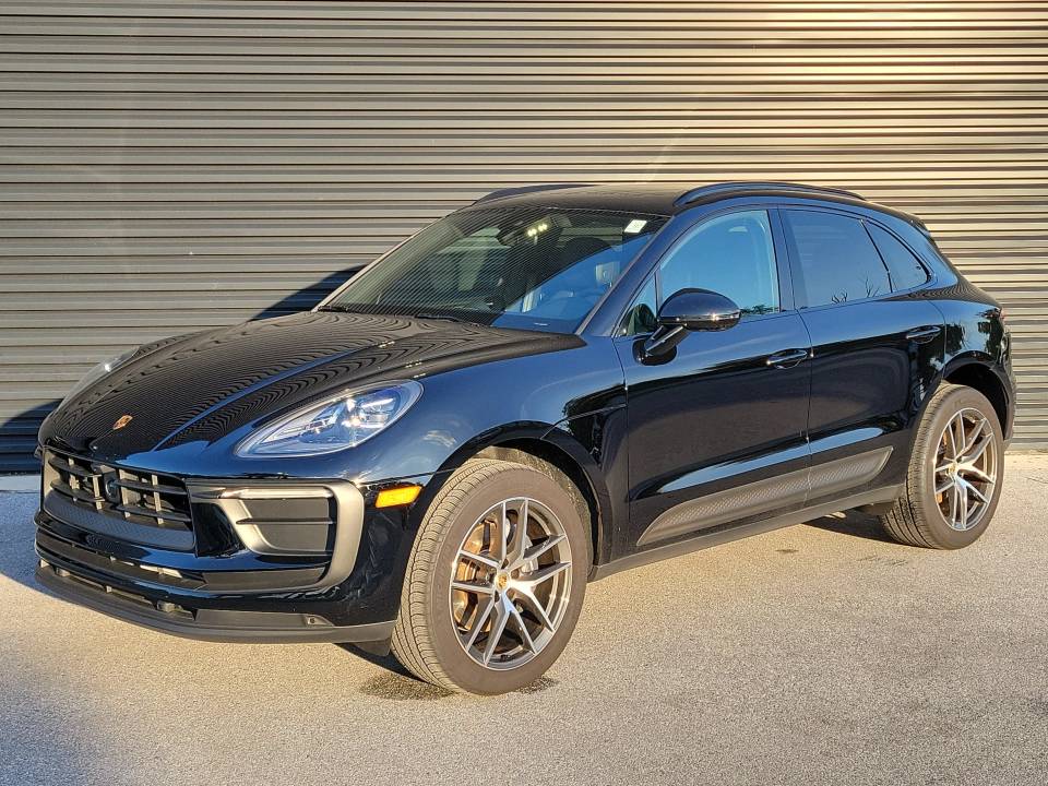 2026 Porsche Macan