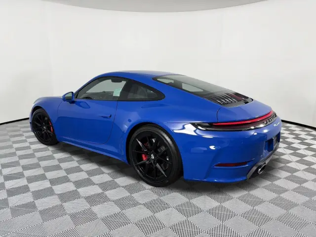 2025 Porsche 911 S - Photo 22