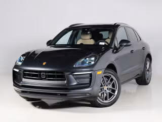 2026 Porsche Macan -'s photo