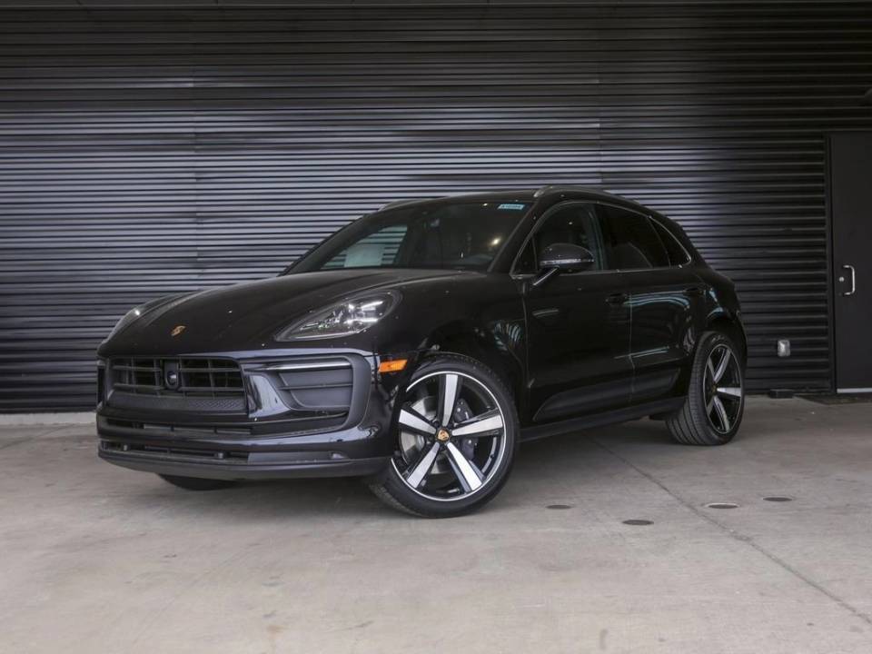 2026 Porsche Macan