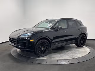 2026 Porsche Cayenne -'s photo