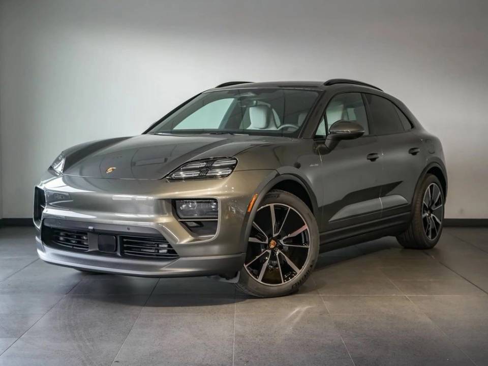 2026 Porsche Macan