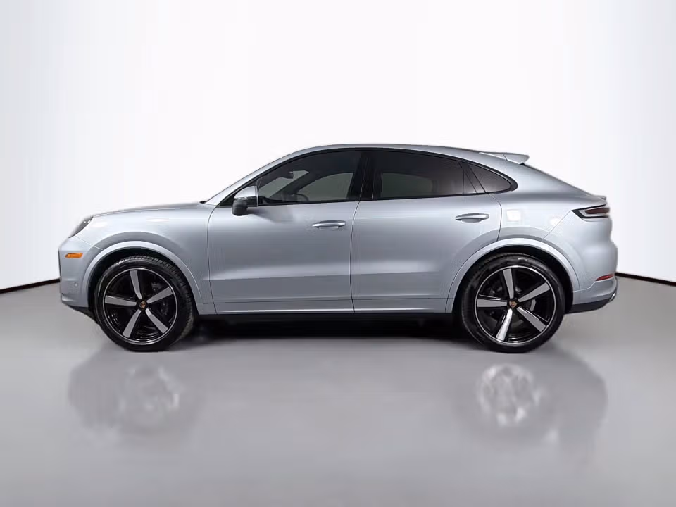 2025 Porsche Cayenne Coupe Base - Photo 11