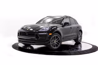 2026 Porsche Macan's photo